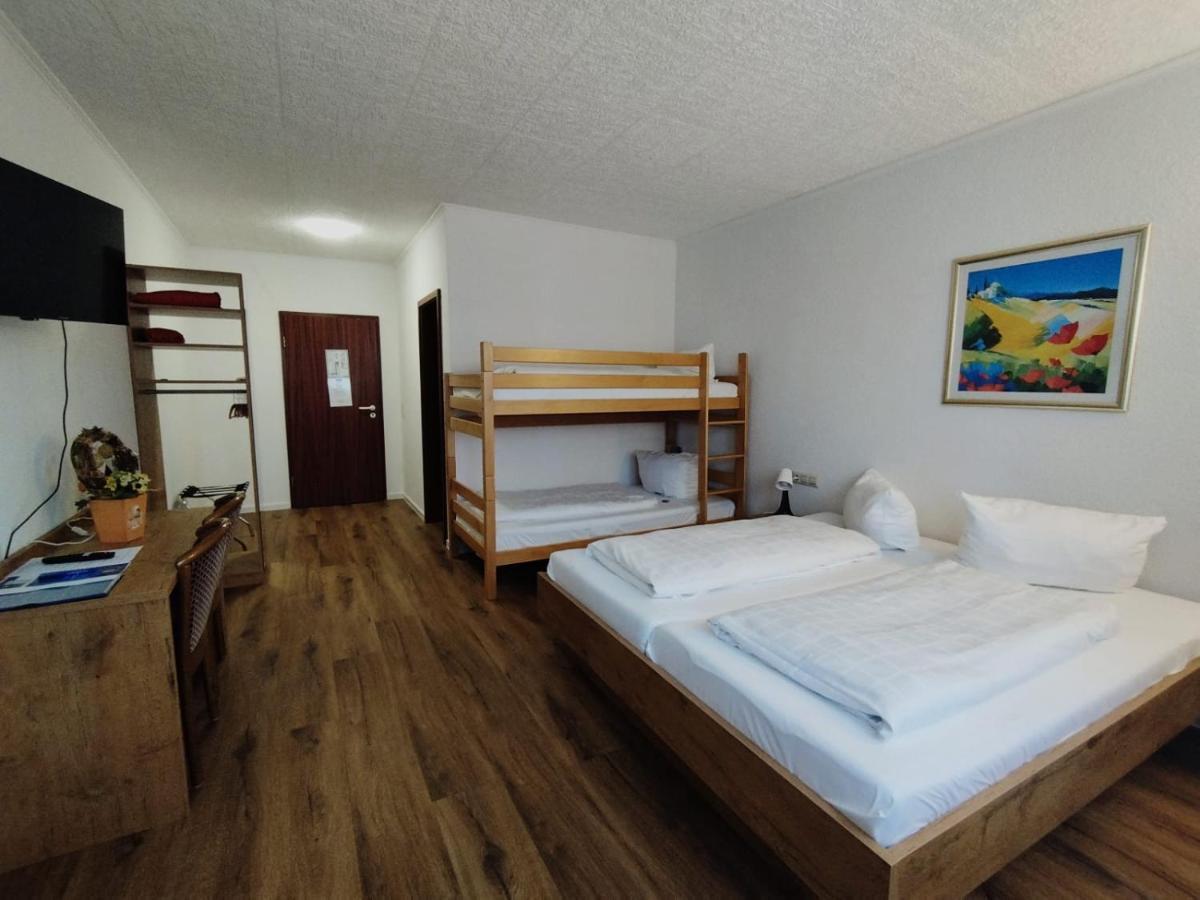 Hotel Sonnenkeller Ной-Ульм Екстер'єр фото